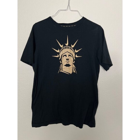 Nike Other - Nike Sportswear NYC Boroughs Statue of Liberty Tee T-Shirt XL